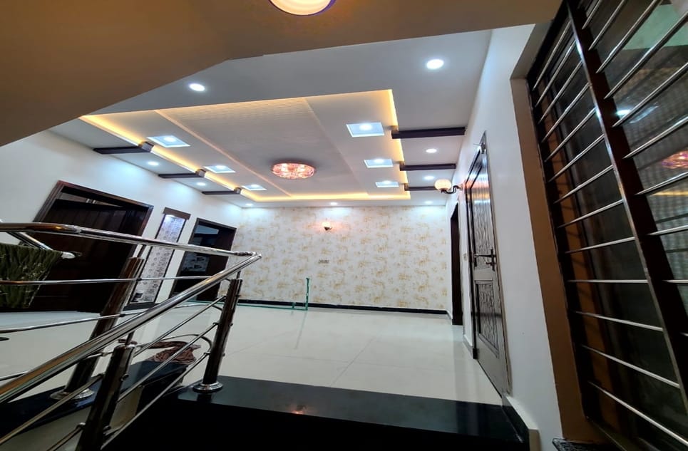 62cf7a19-a660-4be6-9d42-19c9a58fc41c