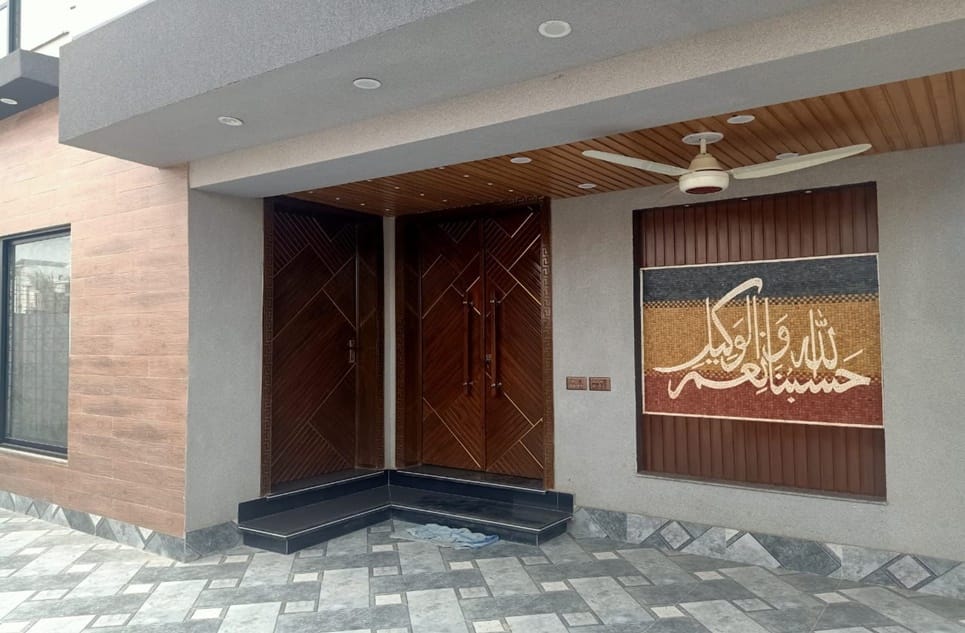 6fee0403-5870-42cb-bcae-d5928d6bbd71