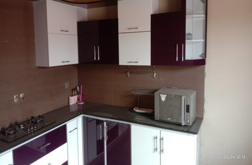 7923b087-0c2c-4d32-baf2-4a039a7c3e91