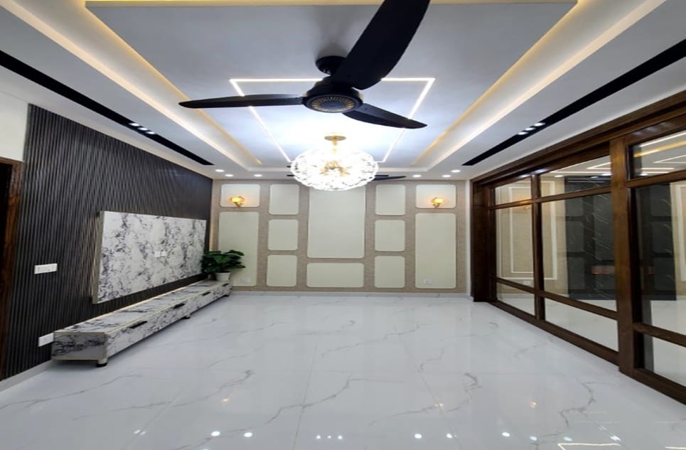 8cadcccb-c6ae-4519-b8d4-a9e6df882dc3