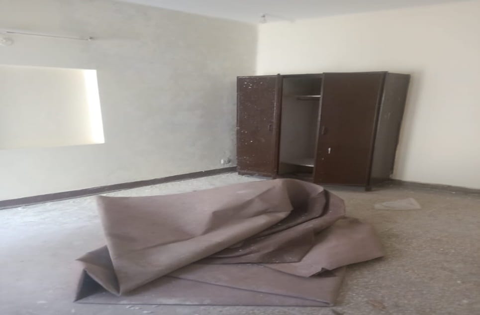 a7a7e0f8-a266-49c2-b253-c916e676d982