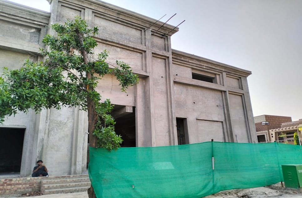 c1b151e5-0bef-4a25-8d37-b8caa304256d