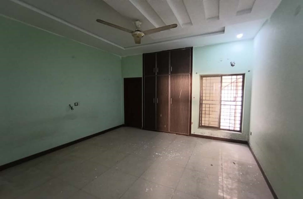 ccdb4c93-9415-4e76-b120-3fdb3d02edeb