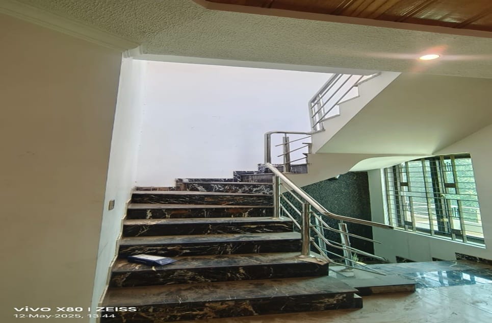 dfcec5c6-32f9-41d1-9403-b7a916d868dc