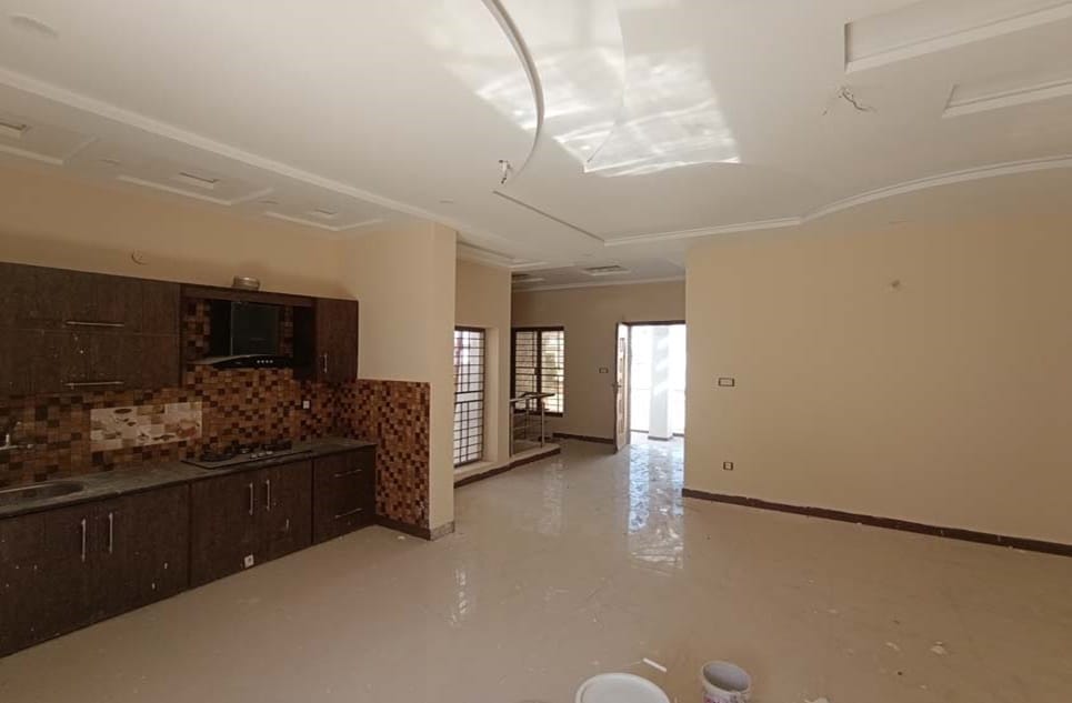 e63a49f7-17c5-4c0d-ad73-a6288d0e5d19