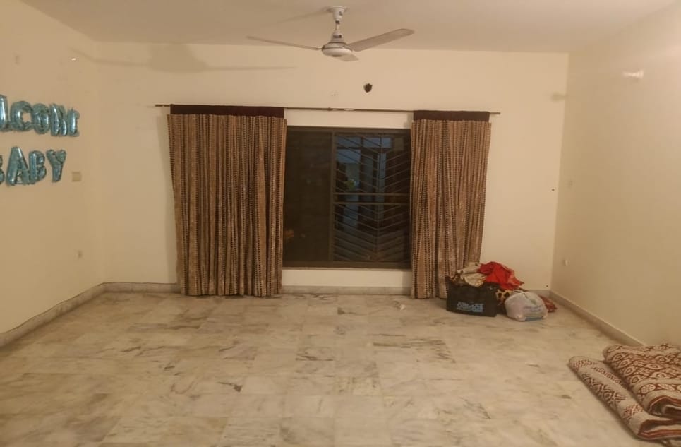 ec4cb438-2315-4e99-9005-ad5fa373f515