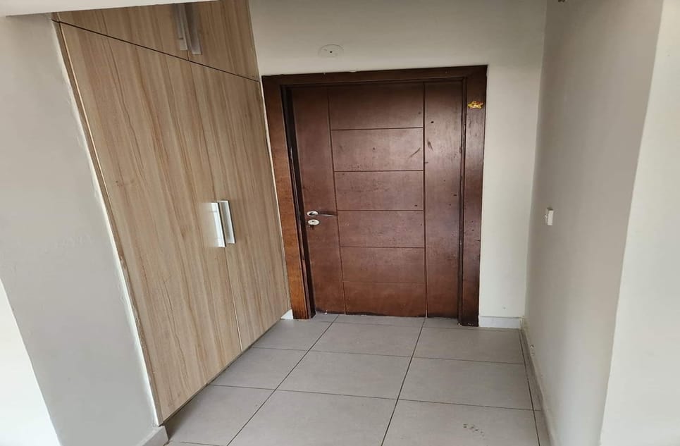 02f66f0e-1a48-4085-a5c9-01ddc805db81