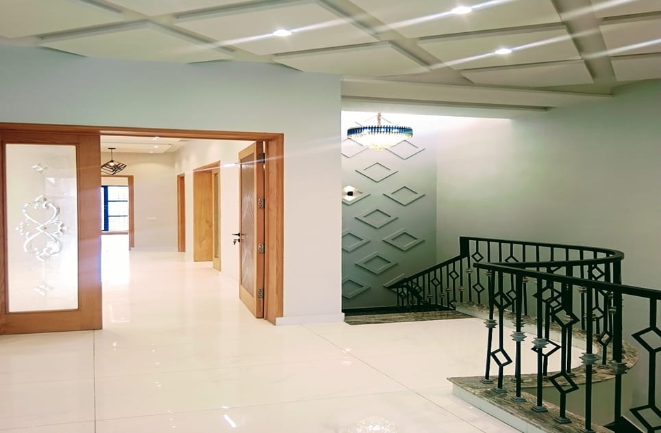 03dc85aa-9e10-4657-8a51-7e4733182a22-1