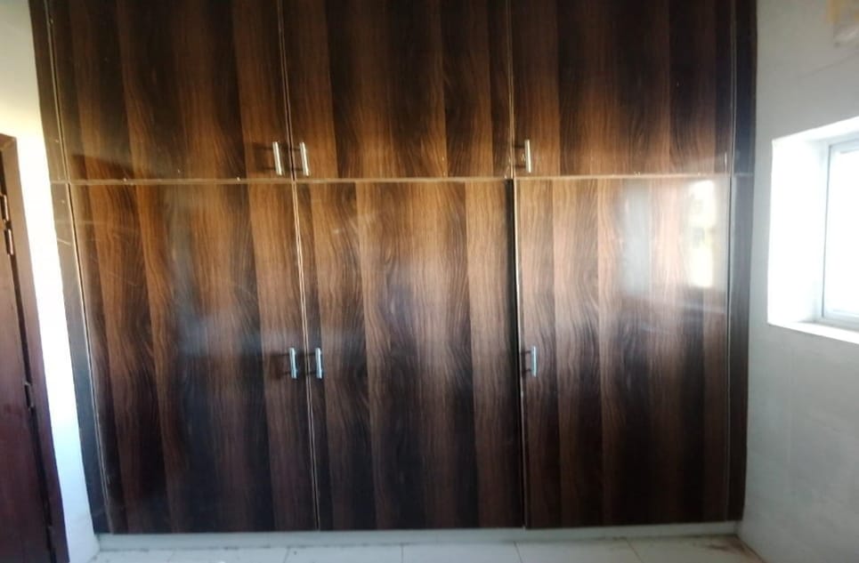 0a056496-6e30-40f4-b81a-30f8d652987a