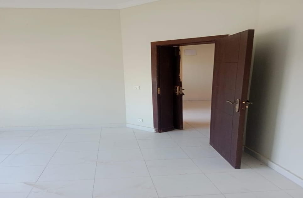 0ab1bb76-d38c-4a62-a02a-0db4d716bdf7