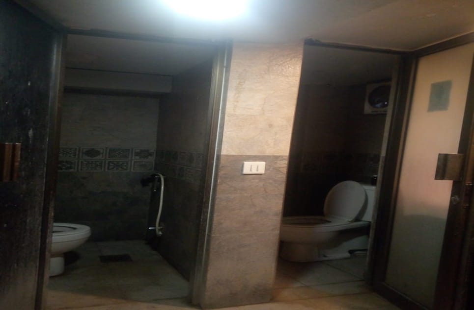 15b598de-3178-4ce4-8076-84b1597fe6f1