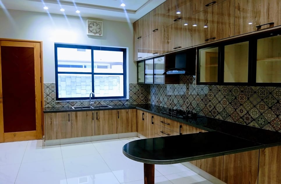 1e2a249d-5ff2-4845-b94d-bc4cc4cea648