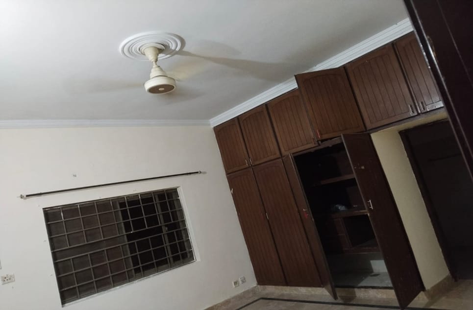 20e9354d-cd2e-41a8-adfa-2861d452dbf4