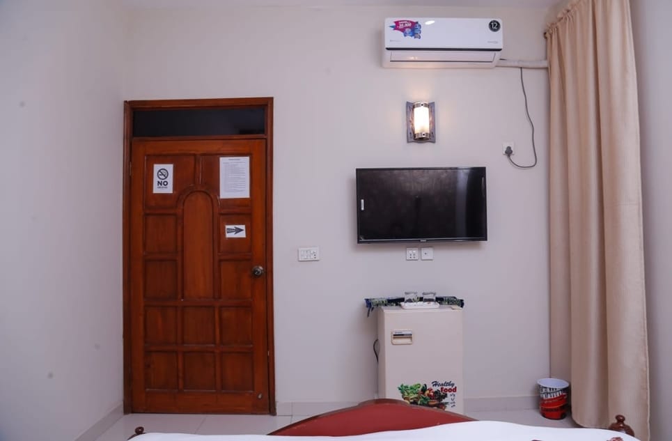 3323fc82-ccbc-4e3d-8f33-ce780be9c4a6