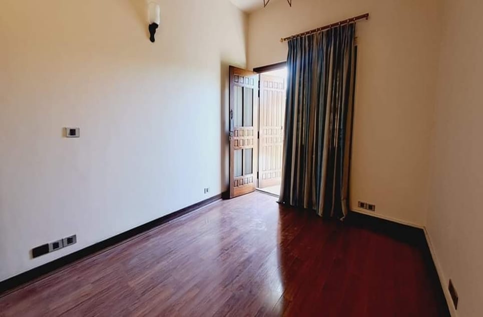 3a063f9a-3371-4e3d-b9bf-233bbe929773