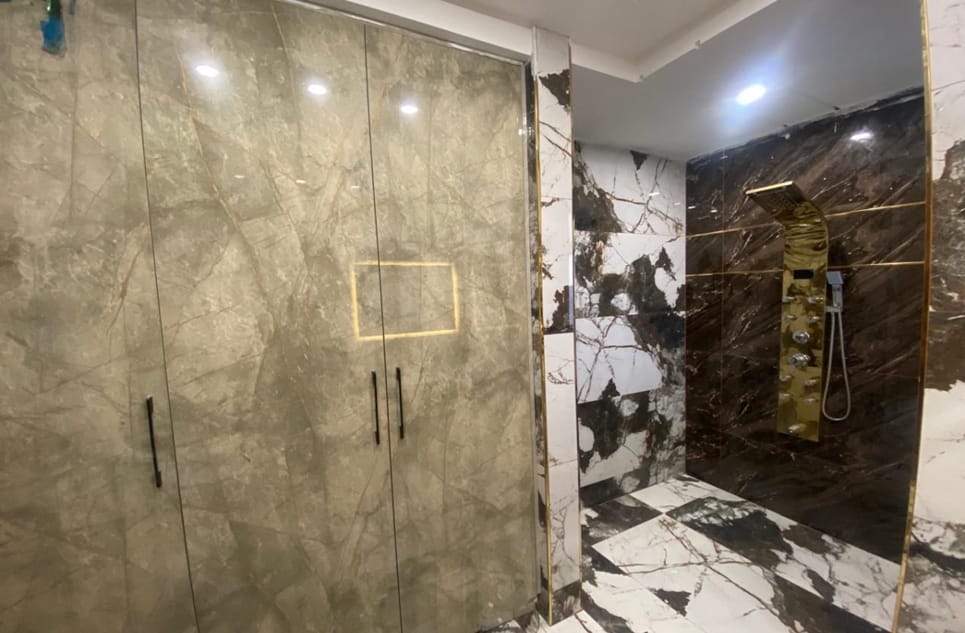 4aebfa1e-741d-4aa6-a1a1-7d7404f3b7dc-1