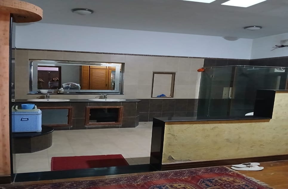 5731b3a8-1d4f-4bdd-a975-2ecdeeb6d758