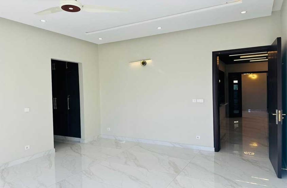 58ff9fd5-f2e8-4d15-8b81-0f4274ae6bca