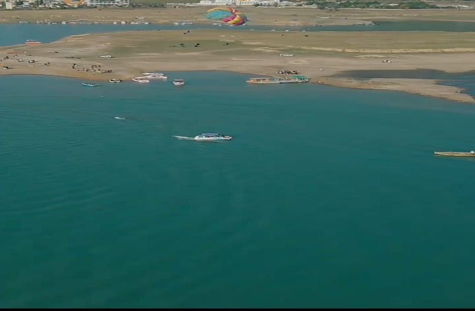 591323f1-53d5-40e4-9764-e240bc533f3d