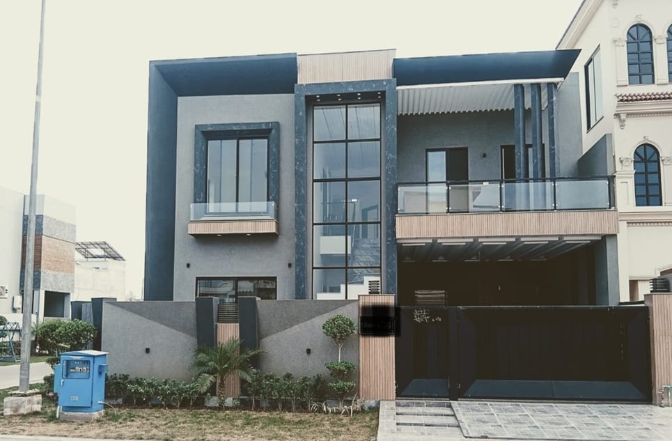 5b5324de-95cf-459f-a81f-d3ca2a28b128