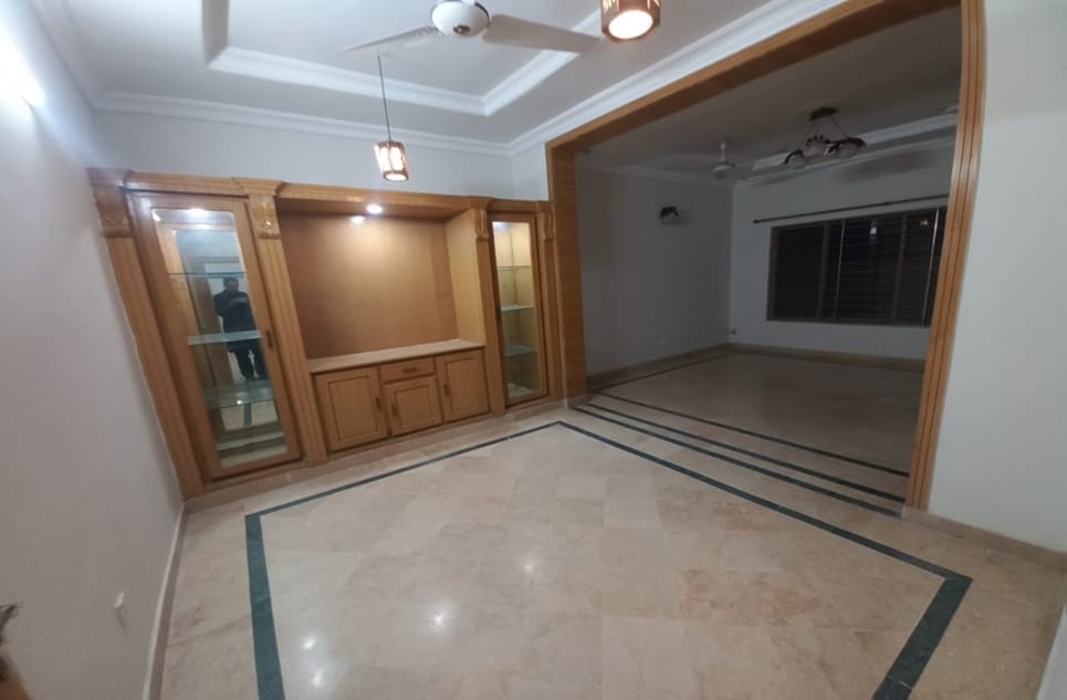 5bcff2bd-a4fe-4e57-accf-18ce9f803dda