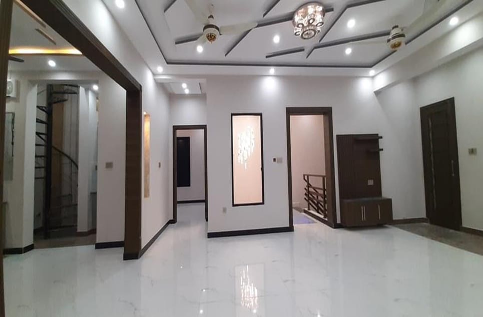 79ca6894-3954-4973-9923-9b827c1d5dd5