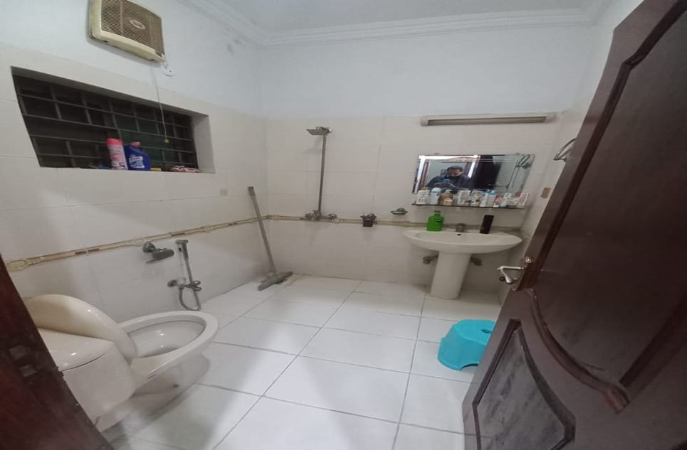 7a9d3a2d-5d78-4f95-8efe-1da5049eed5a