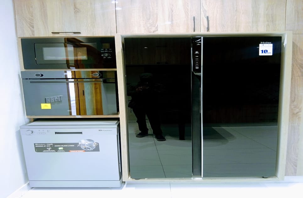 90dda7d7-184e-4bc2-be13-57c0f8dc5869-1