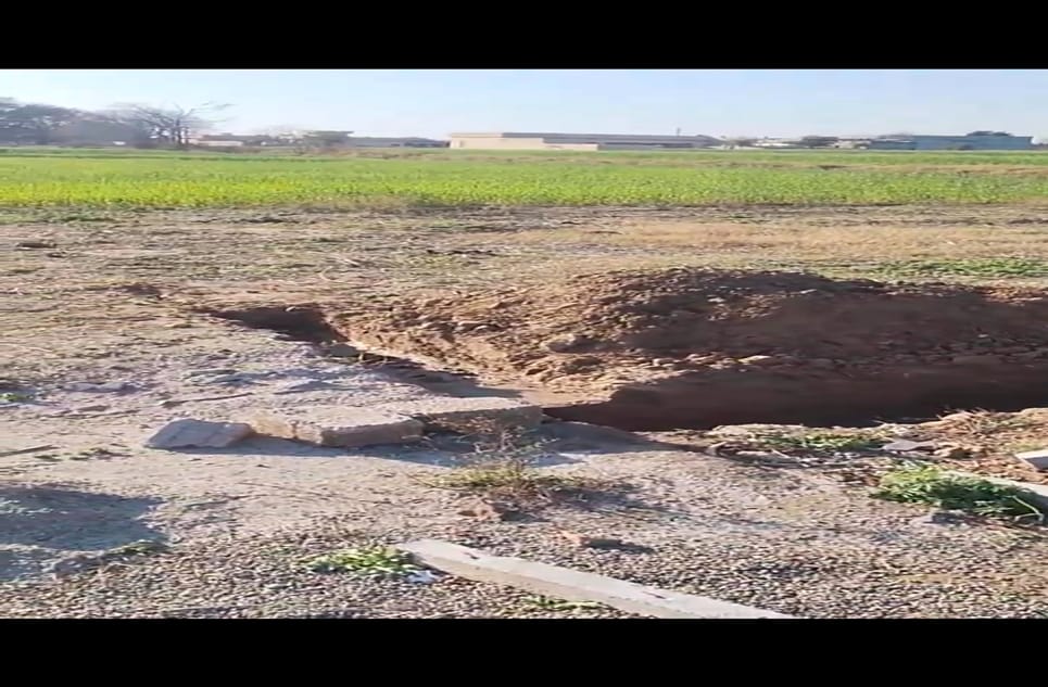 9bfcda0b-d64f-4329-af03-fc8eb0fda4a0