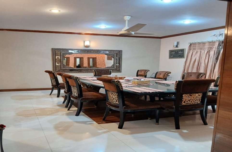 a2e07808-bee2-4a7b-a005-9f6a3b982fe6