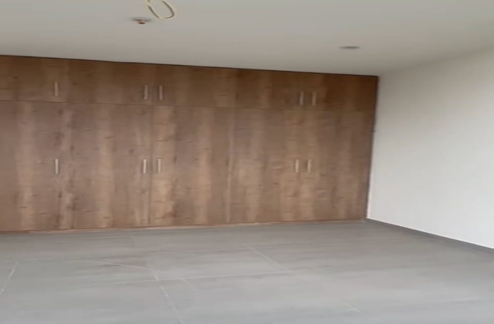 aed3f240-5d3d-4c12-95ce-dac112124da8