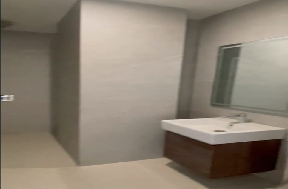 b258f1b7-c6dd-41c1-8734-b18ea37e65b5