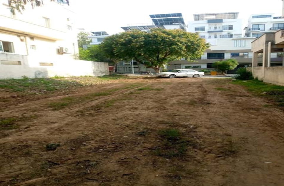 b6cfd950-22e2-4b06-bd63-77a337c8cb2e