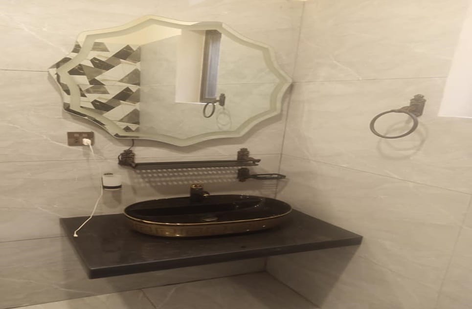 c8983e1e-d34e-4c05-a30f-74a49fd4cb39