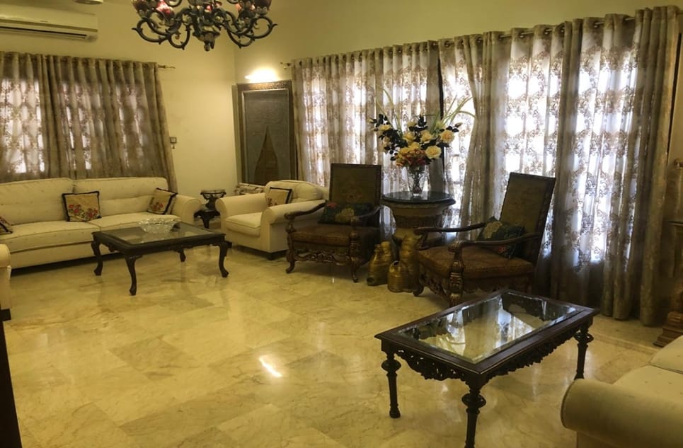 c9e8855c-963c-4f80-8fca-245a3c4bf5d5