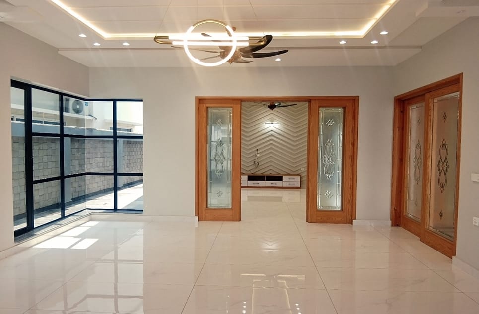 deb12bc4-2442-4a3f-bad4-b42e9aeec8b6-1