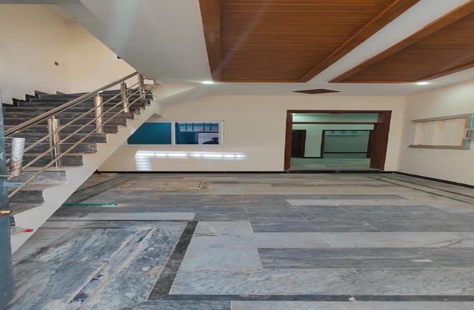 e057f56a-5b98-4962-abab-0e2b467f4c33