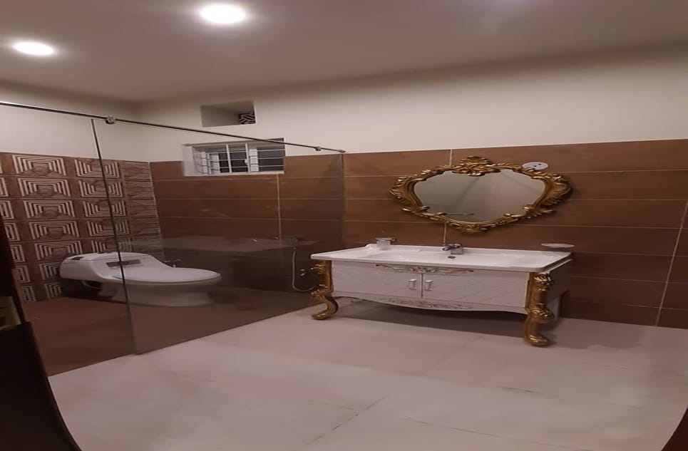 e2570b54-bae1-450e-8d69-26a377f392d2