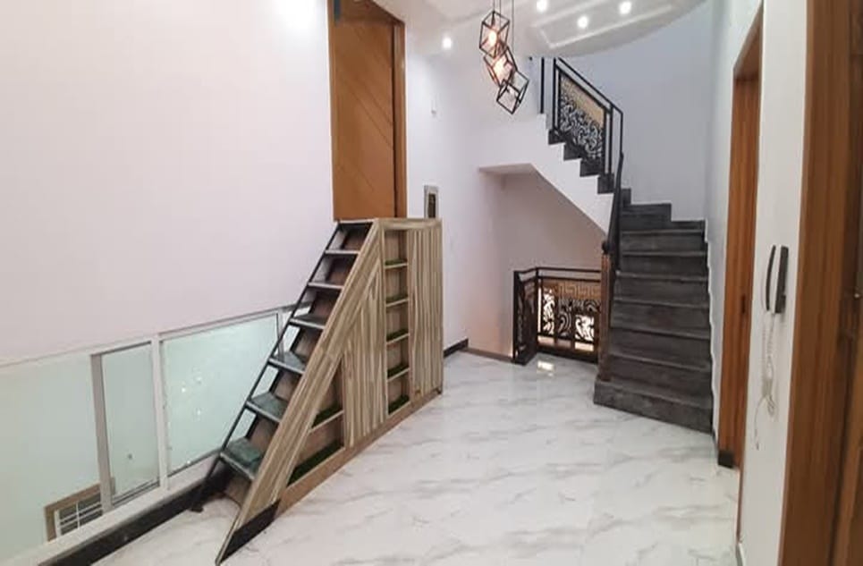 e60632ee-a09e-4231-8bef-363c032e9e73