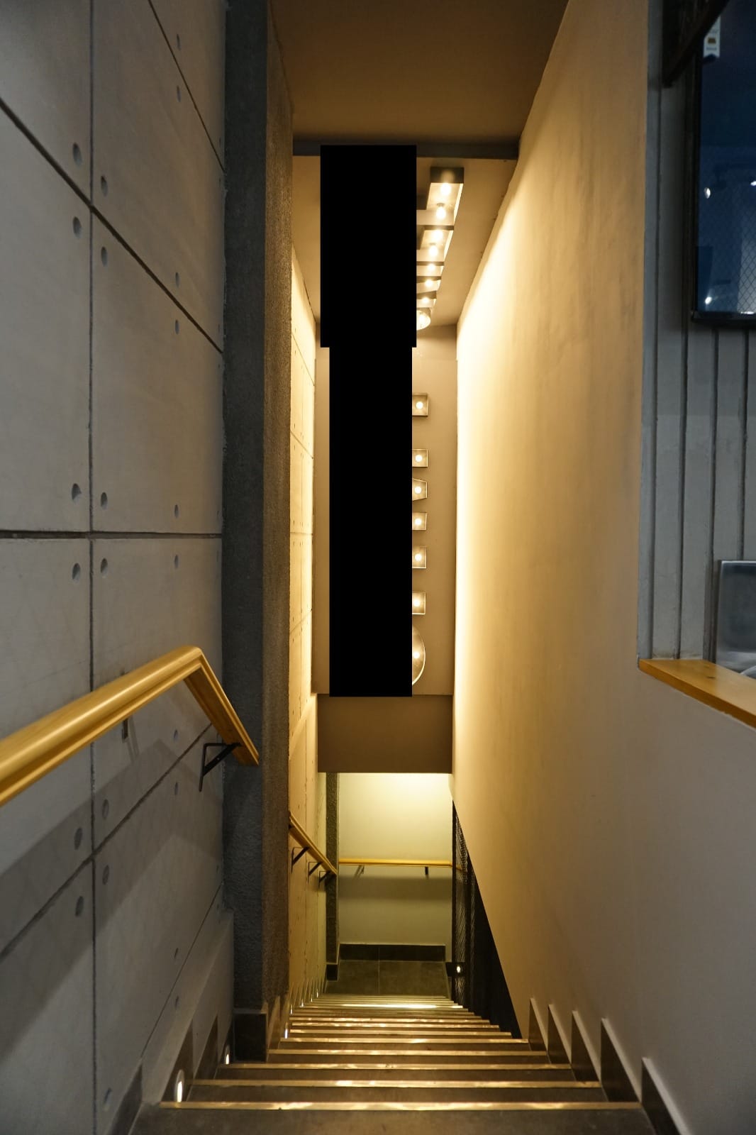 e8653034-7f40-4678-af7e-e44abcd441d8-1