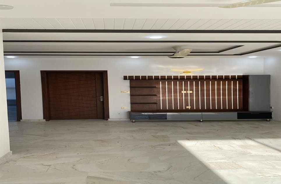 e97e9ce9-17a8-4616-882d-628704e70667