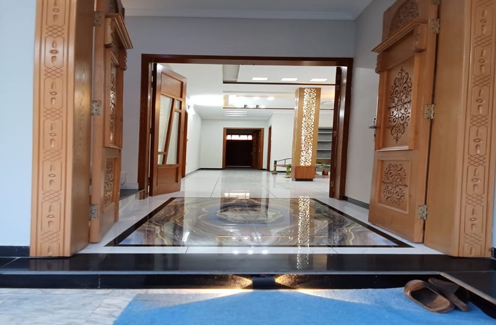 e9c34cac-918e-4913-93c3-df6ea7a1d4c3