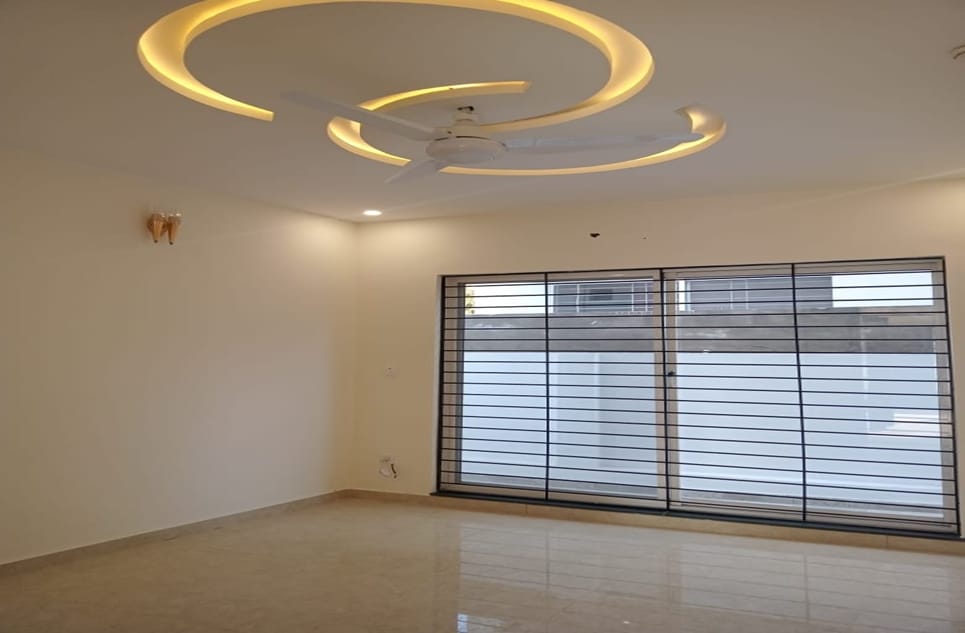 f00921e3-637b-48b6-a00c-9575dcb398a9