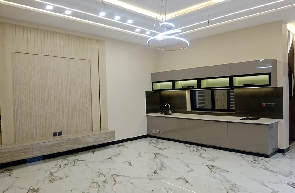 f7810cdb-f5e2-4a8d-9286-bca8a6f23372