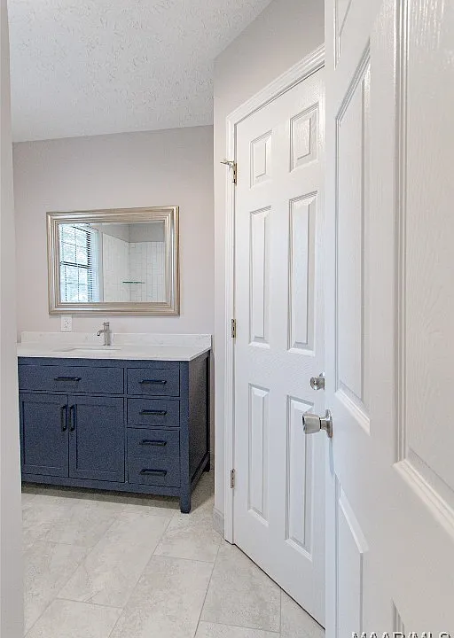 025cd882df7222b8cdcdb6d641e275f2-cc_ft_960