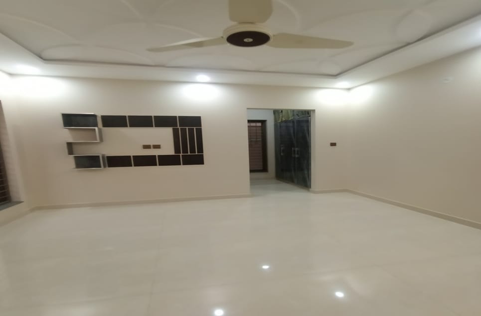 054c0c31-f0ce-4c12-abf2-8e23c5c557a1