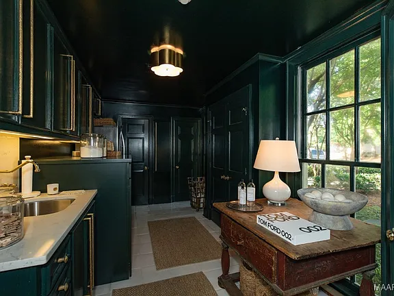 07d7bff3713c72764eb3fe2faea478a2-cc_ft_576