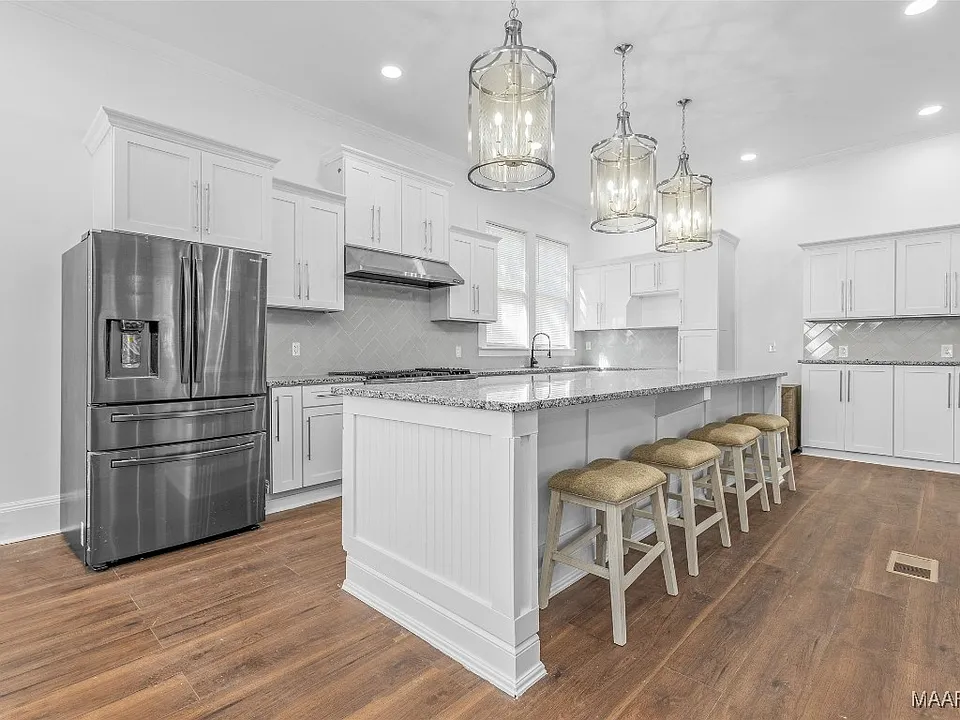 0e5a209b5325b4ebb9c604f11bcd17da-cc_ft_960