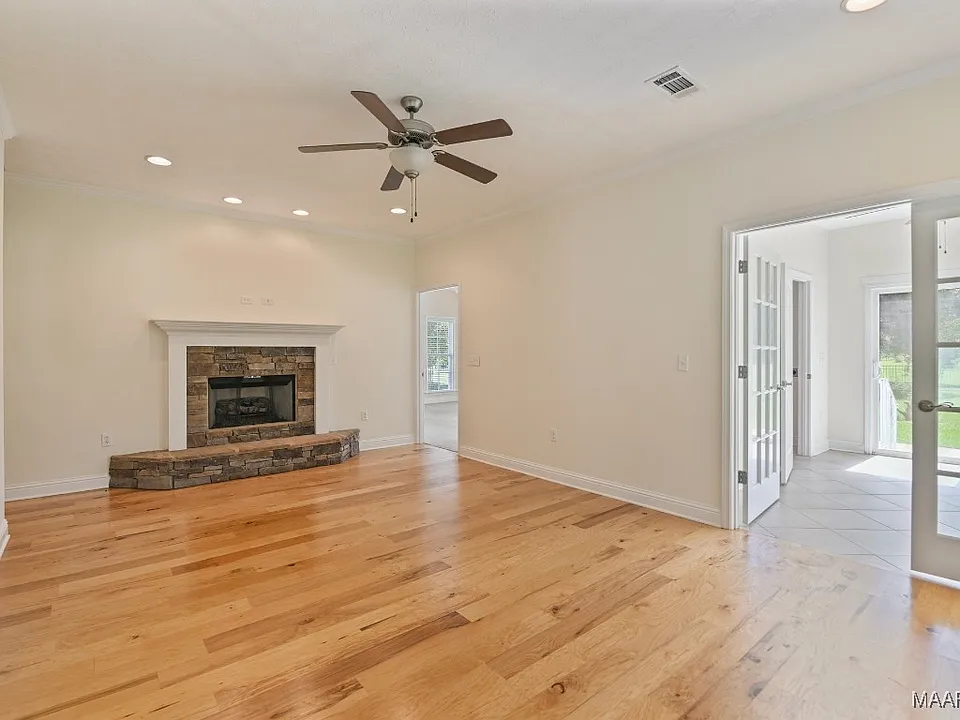 0ee5142bbce5f17dd33dccc30b372651-cc_ft_960