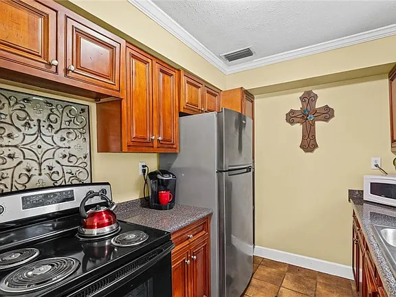 10580-Park-Ave-W-Grand-Bay-AL-9